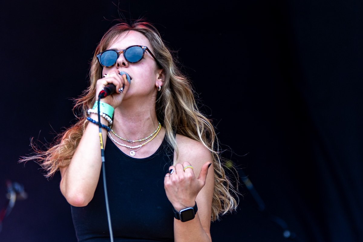 Alice Mae @ Rock Affligem, picture 1, photographed by Luc Klinckaert - FrontView Magazine