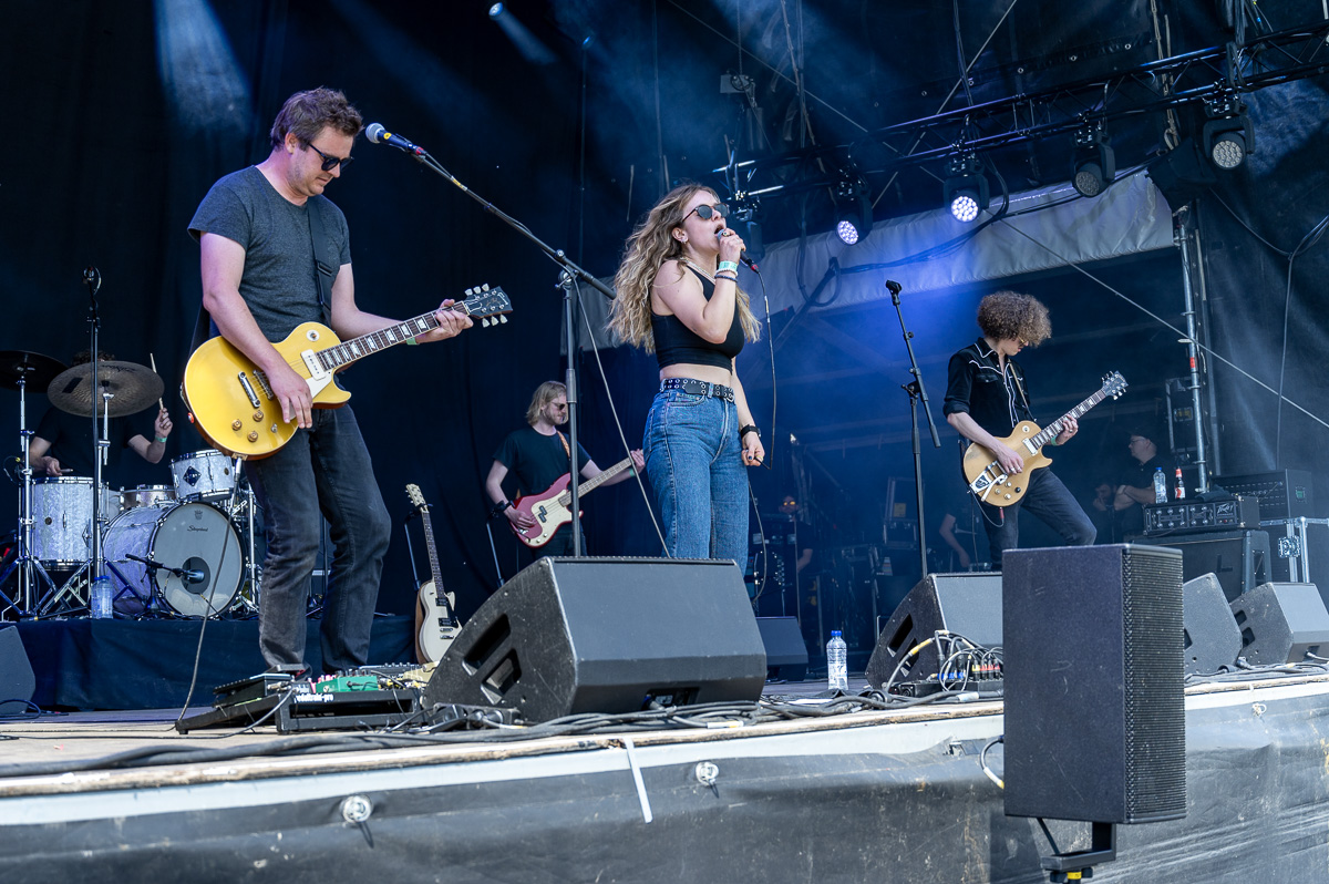 Alice Mae @ Rock Affligem, picture 4, photographed by Luc Klinckaert - FrontView Magazine
