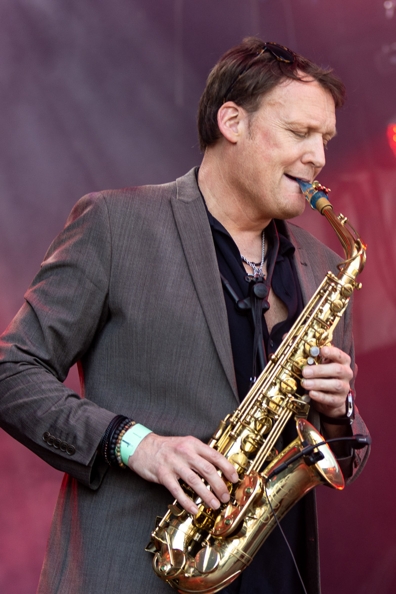 Less Autre @ Rock Affligem, picture 10, photographed by Luc Klinckaert - FrontView Magazine