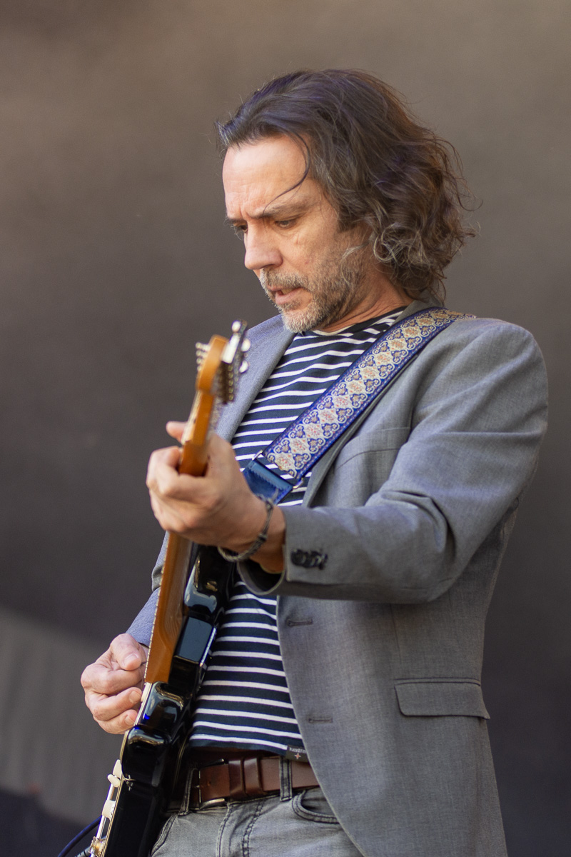 Less Autre @ Rock Affligem, picture 14, photographed by Luc Klinckaert - FrontView Magazine
