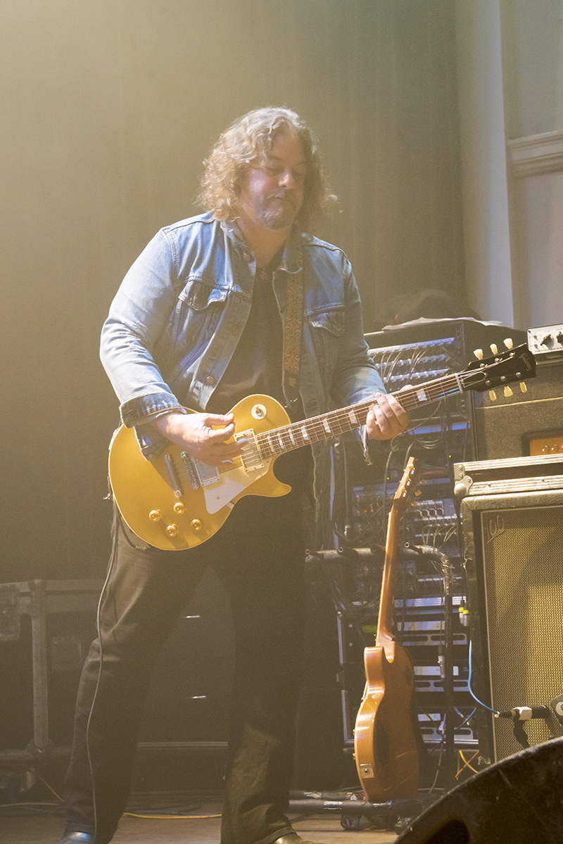 Monkey 3 @ De Casino, picture 1, photographed by Koen Marcoen - FrontView Magazine