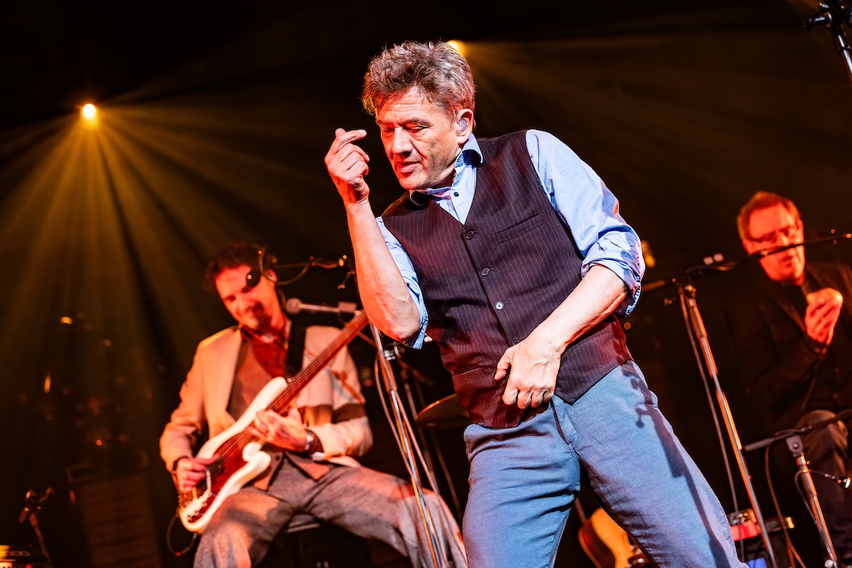 Bart Peeters & De Ideale Mannen @ Blues Peer, picture 7, photographed by Dorien Goetschalckx - FrontView Magazine
