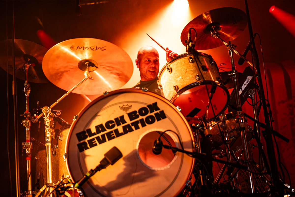 Black Box Revelation @ Blues Peer, picture 7, photographed by Dorien Goetschalckx - FrontView Magazine