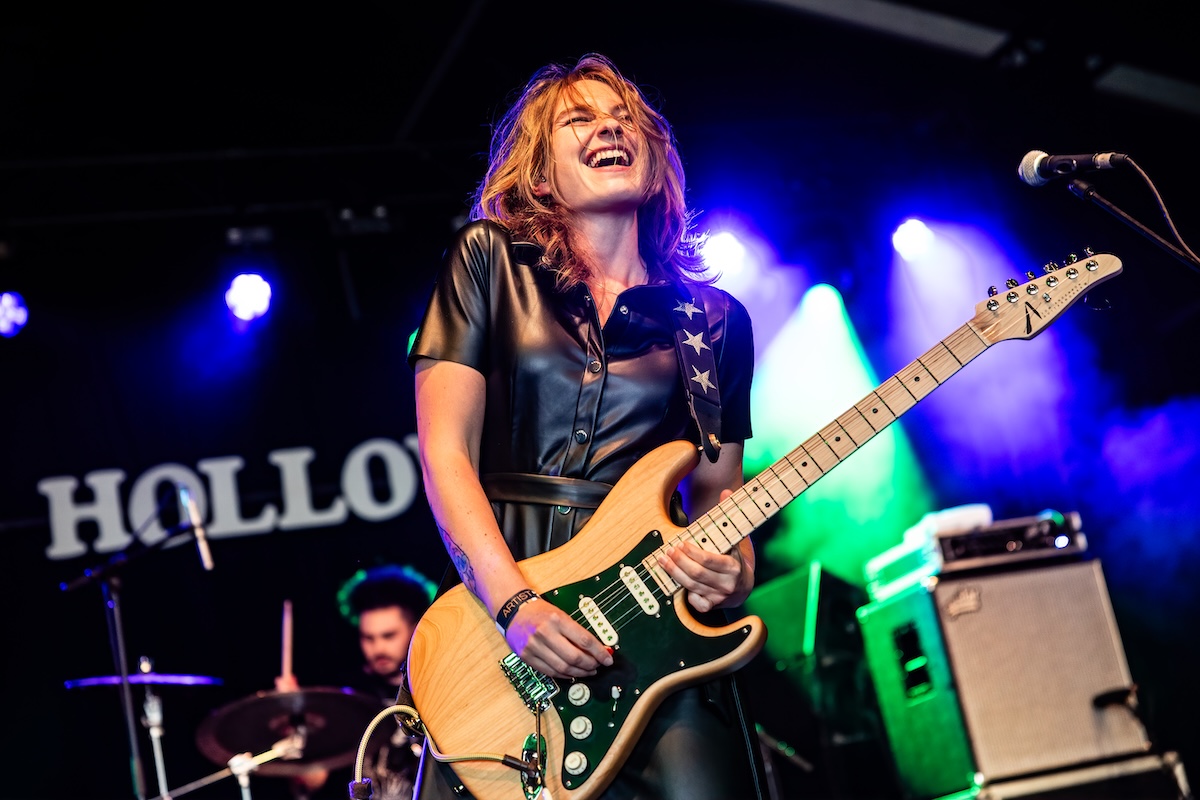 Jax Hollow @ Blues Peer, picture 4, photographed by Dorien Goetschalckx - FrontView Magazine