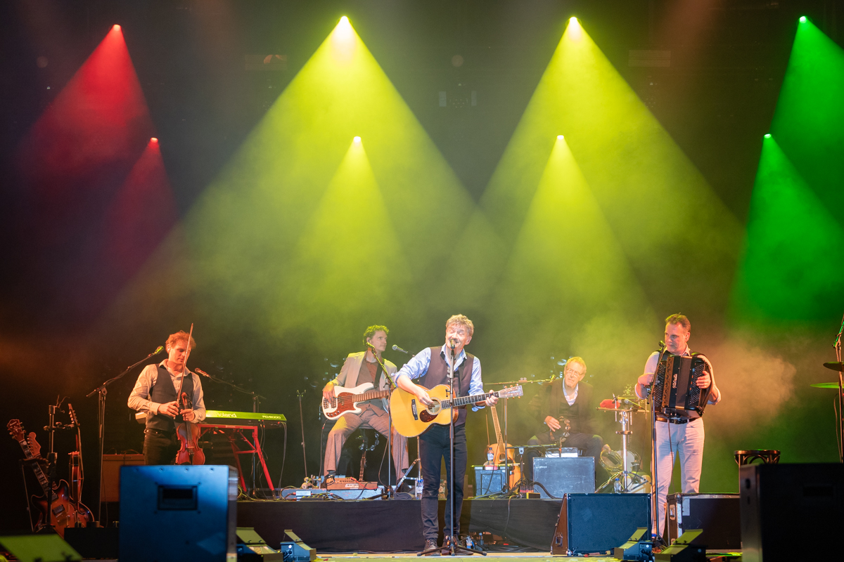 Bart Peeters @ Slinkse Sinkse @ Slinkse Sinkse, foto 17, foto's door Koen Marcoen - FrontView Magazine