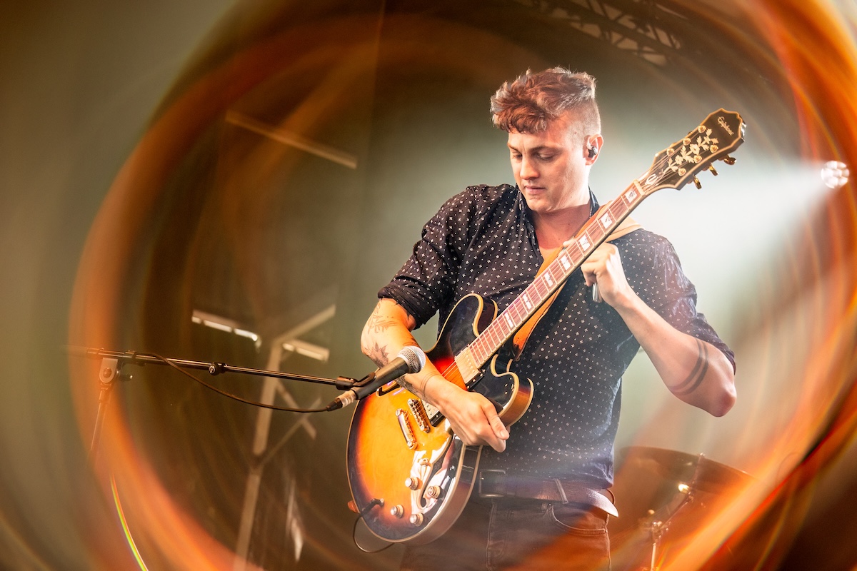 Thomas Frank Hopper @ Blues Peer, picture 4, photographed by Dorien Goetschalckx - FrontView Magazine