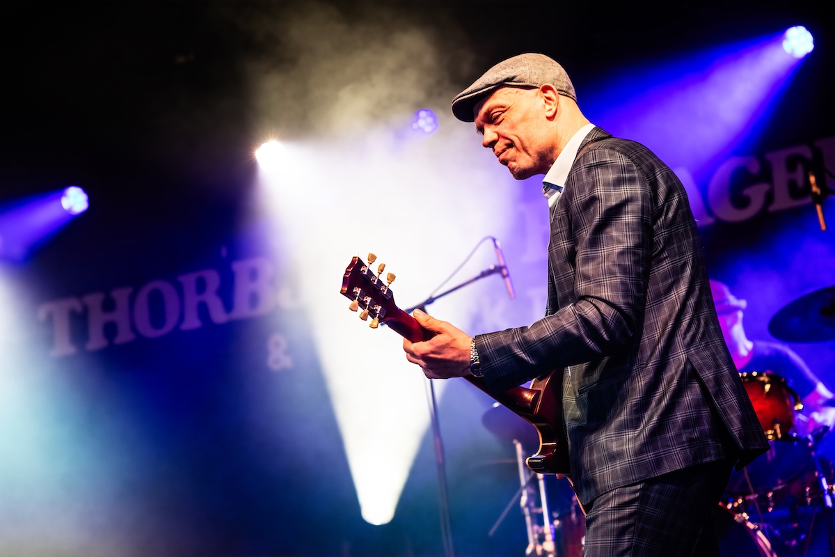 Thorbjørn Risager & The Black Tornado @ Blues Peer, picture 2, photographed by Dorien Goetschalckx - FrontView Magazine