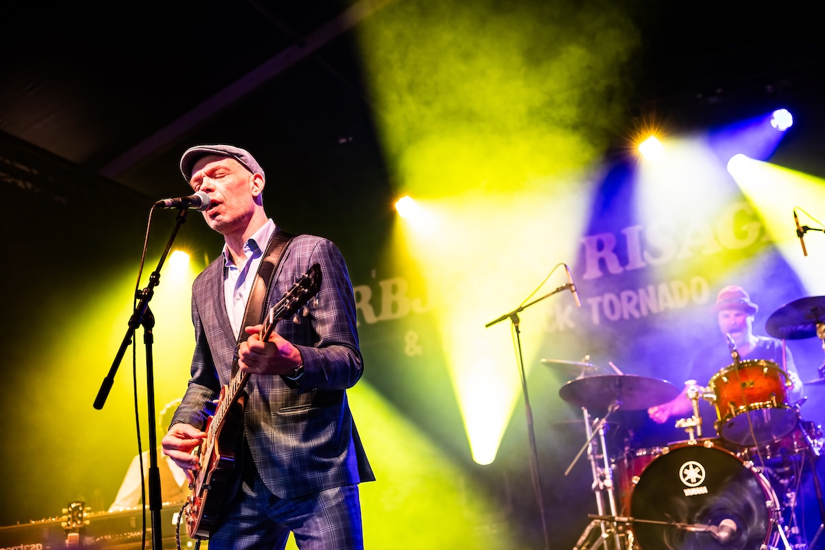Thorbjørn Risager & The Black Tornado @ Blues Peer, picture 5, photographed by Dorien Goetschalckx - FrontView Magazine