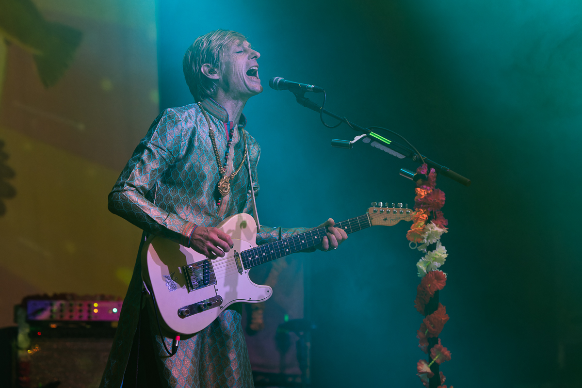 Kula Shaker @ De Roma, picture 2, photographed by David Johnson - FrontView Magazine