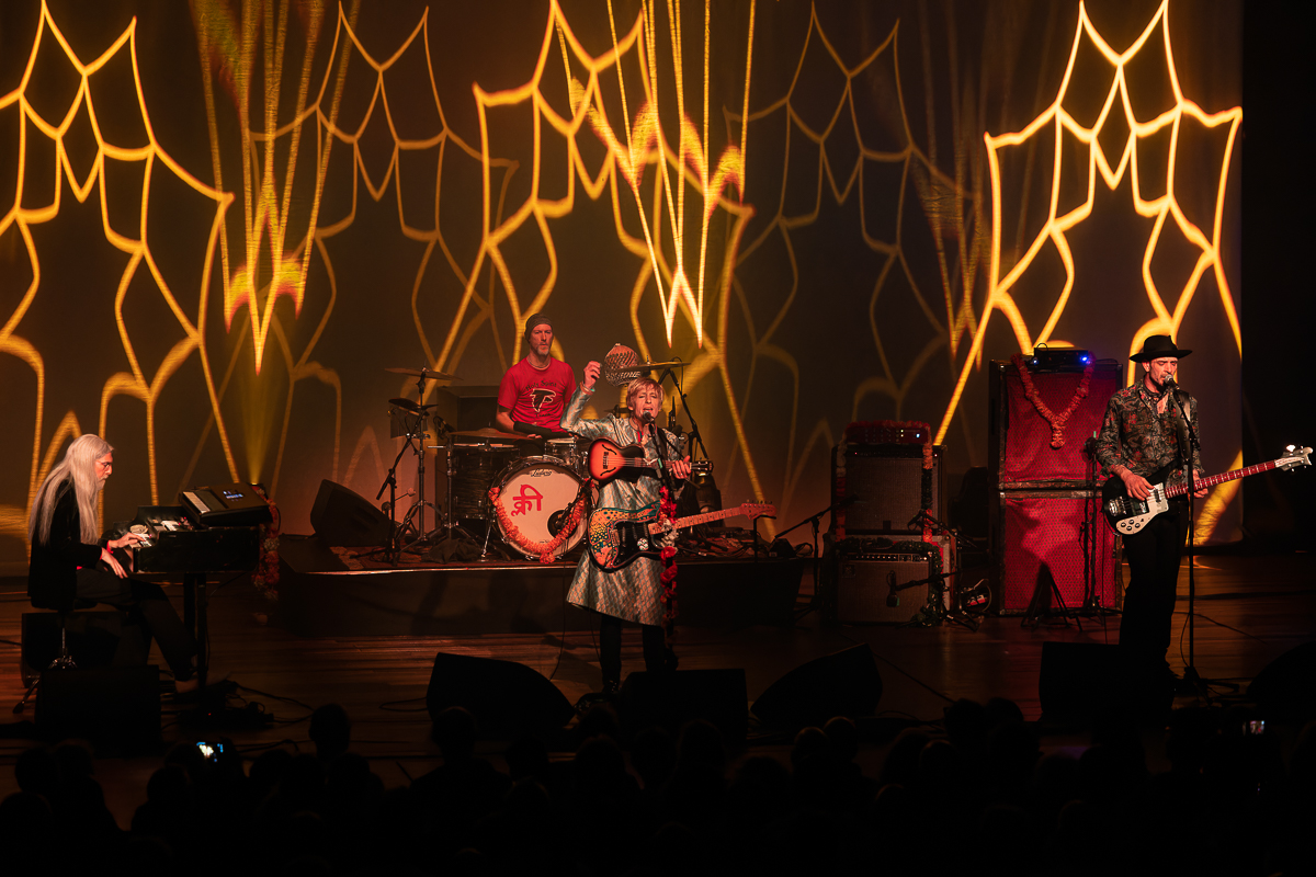 Kula Shaker @ De Roma, picture 26, photographed by David Johnson - FrontView Magazine