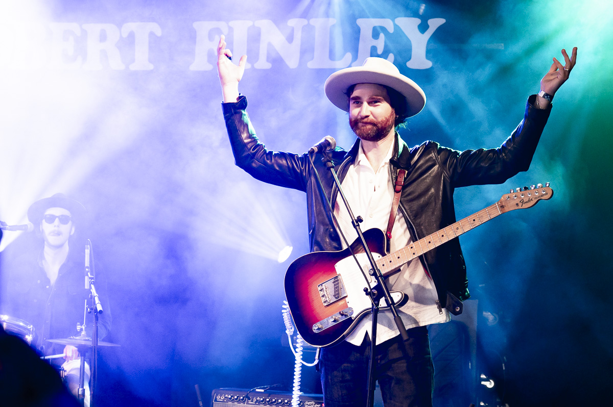 Robert Finnley @ Blues Peer Dag 3, picture 2, photographed by Luc Klinckaert - FrontView Magazine