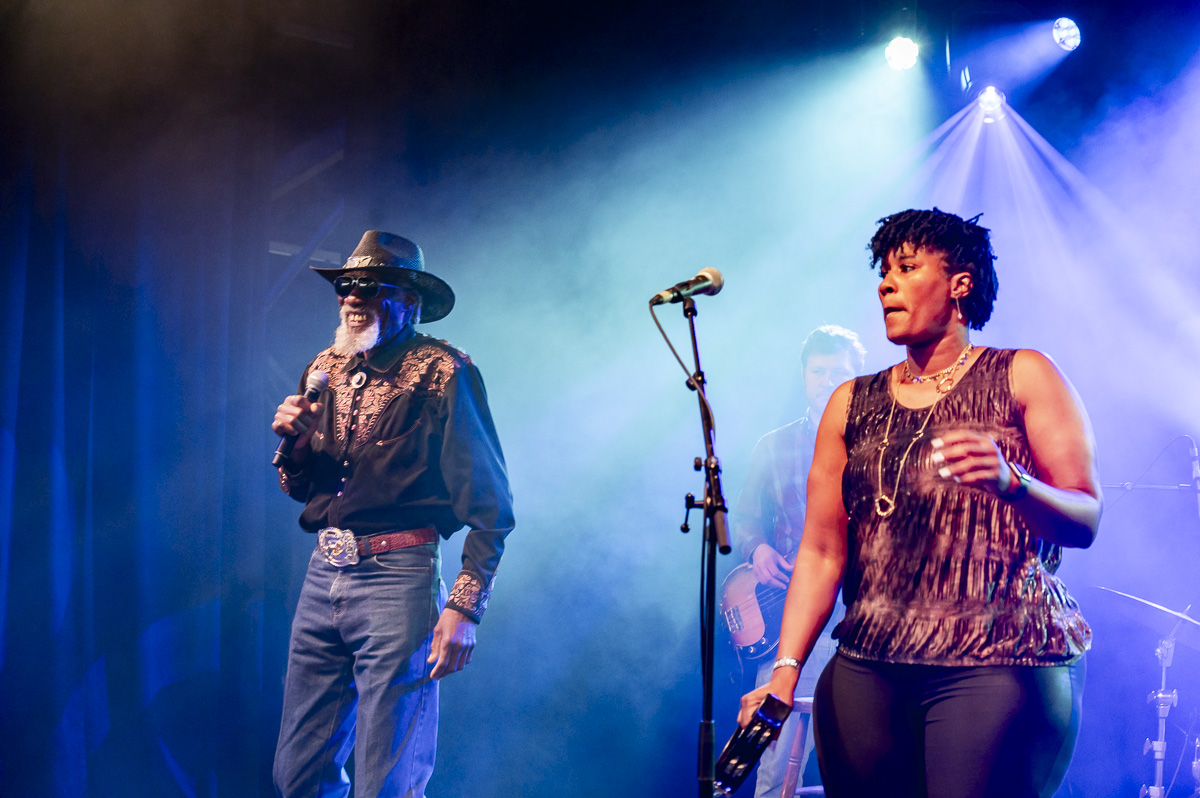 Robert Finnley @ Blues Peer Dag 3, picture 4, photographed by Luc Klinckaert - FrontView Magazine