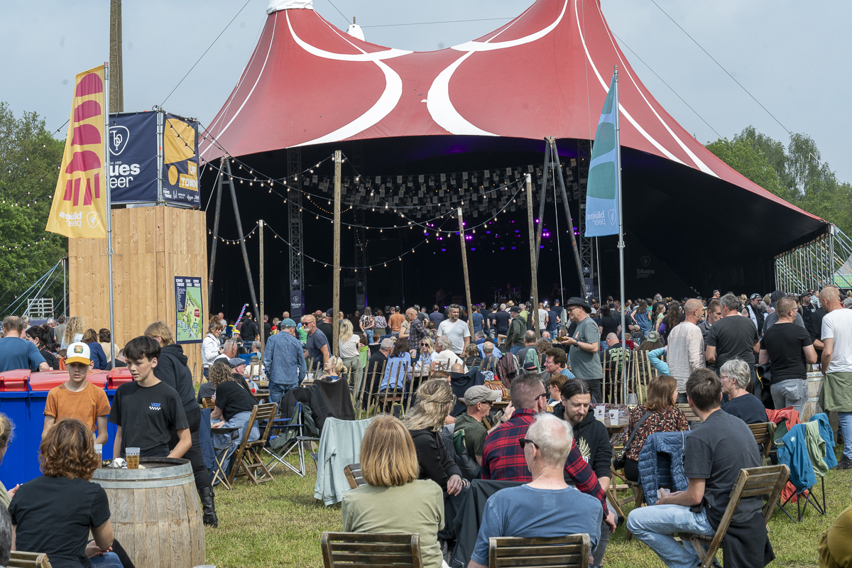Sfeertjes @ Blues Peer Dag 3, picture 12, photographed by Luc Klinckaert - FrontView Magazine