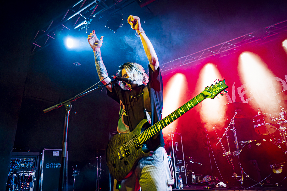 Profiler @ Kavka Zappa, picture 7, photographed by Peter Smet - FrontView Magazine