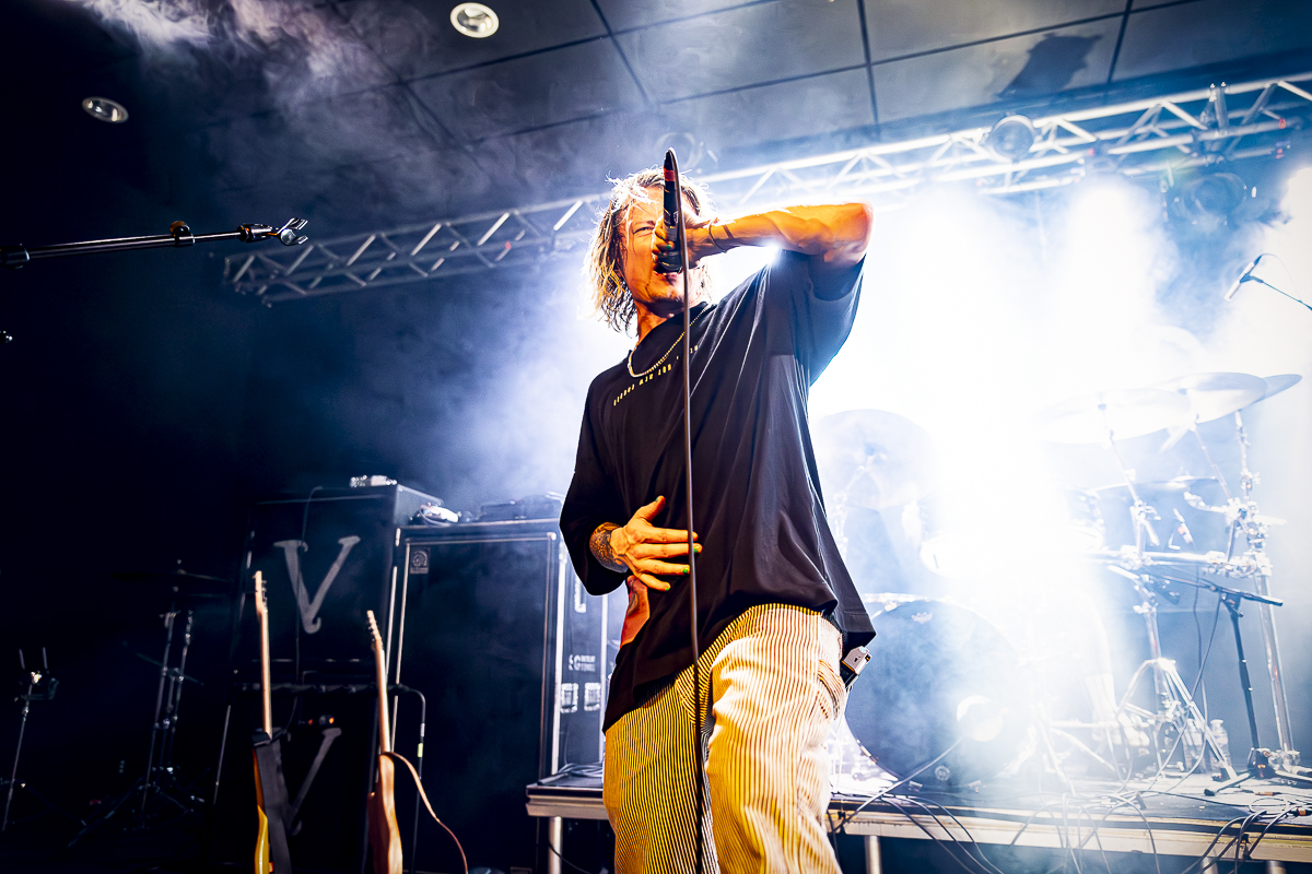 Profiler @ Kavka Zappa, picture 9, photographed by Peter Smet - FrontView Magazine