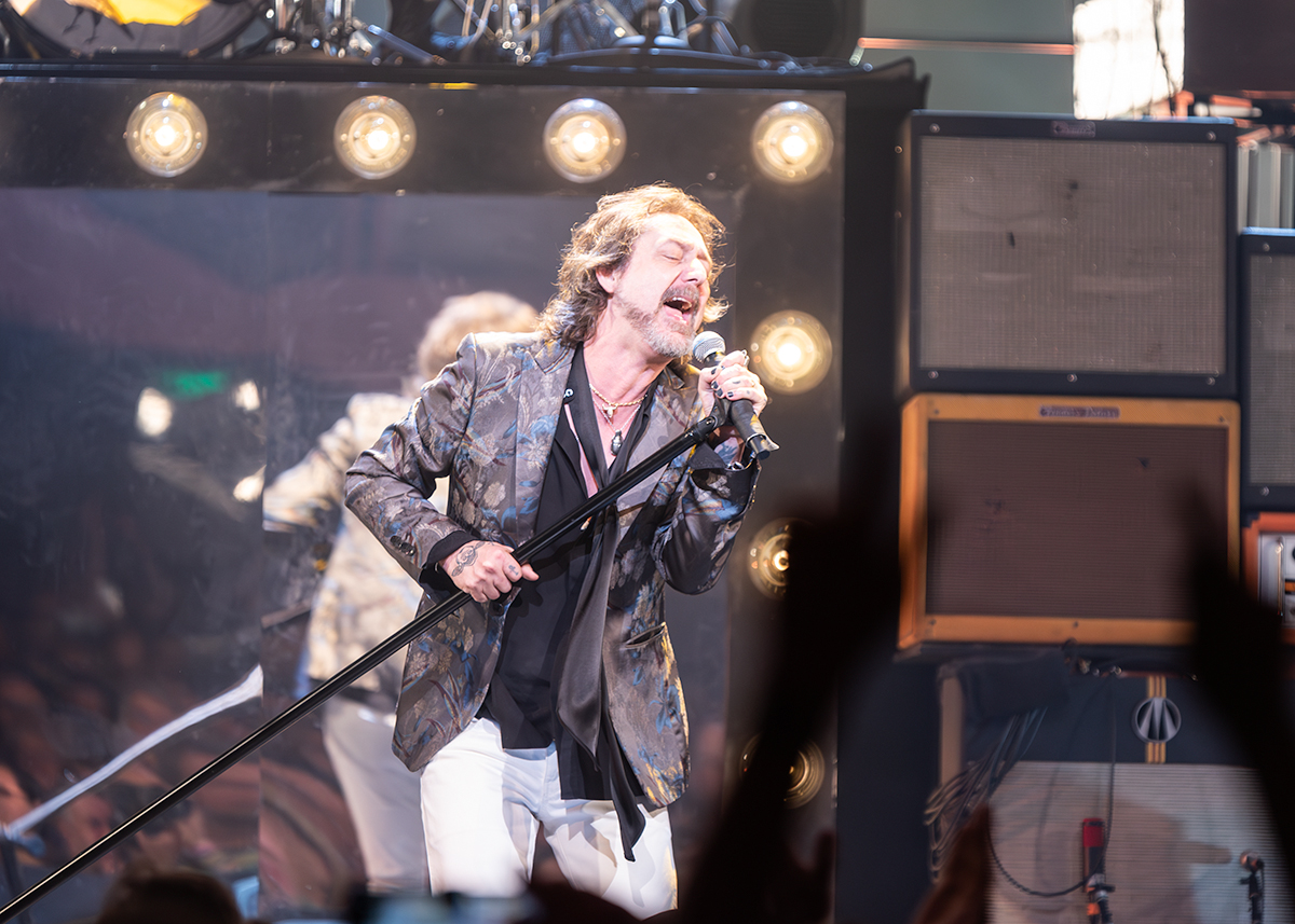 The Black Crowes @ ancienne belgique, picture 4, photographed by Johan Allaert - FrontView Magazine