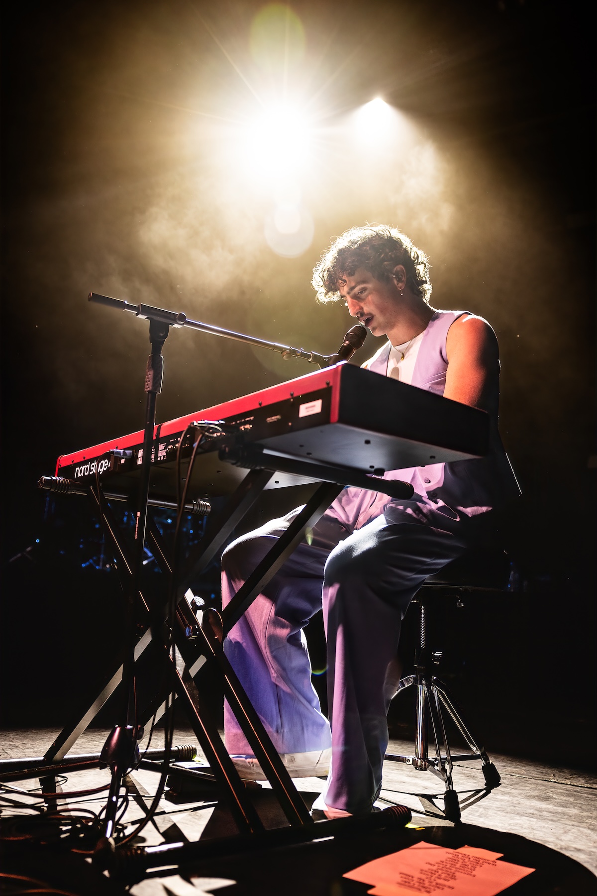 Benson Boone @ Trix, picture 1, photographed by Dorien Goetschalckx - FrontView Magazine