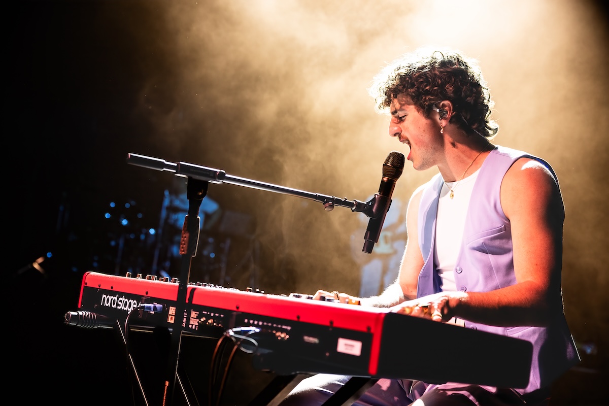 Benson Boone @ Trix, picture 4, photographed by Dorien Goetschalckx - FrontView Magazine