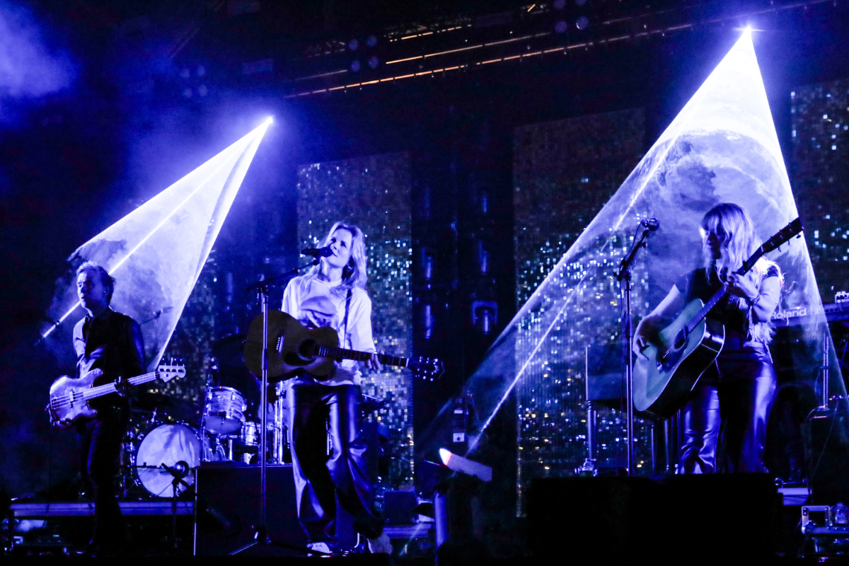 Ilse DeLange @ Parkfeest Oosterhout, foto 2, foto's door Kitty van de Waart - FrontView Magazine