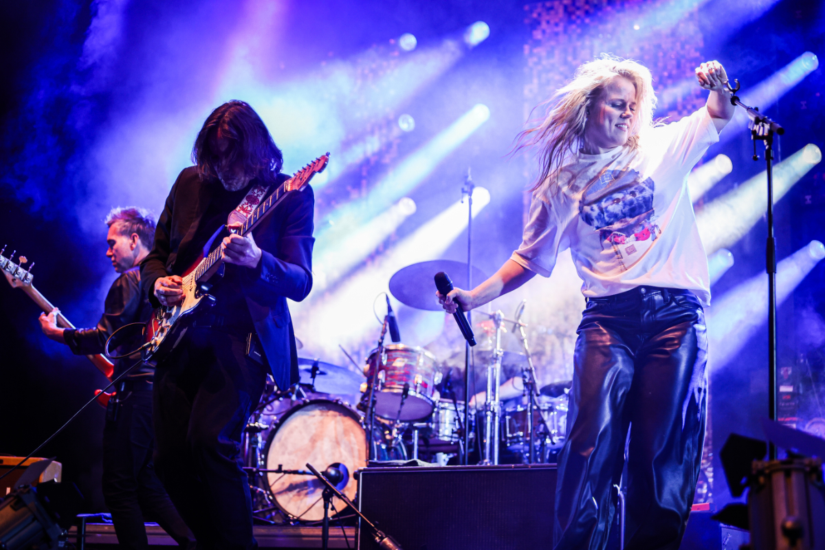 Ilse DeLange @ Parkfeest Oosterhout, foto 12, foto's door Kitty van de Waart - FrontView Magazine