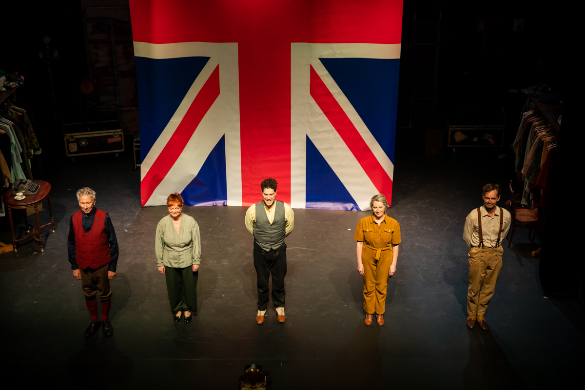 Première Lady Agatha @ Rode zaal Fakkeltheater, picture 28, photographed by Goele Bormans - FrontView Magazine