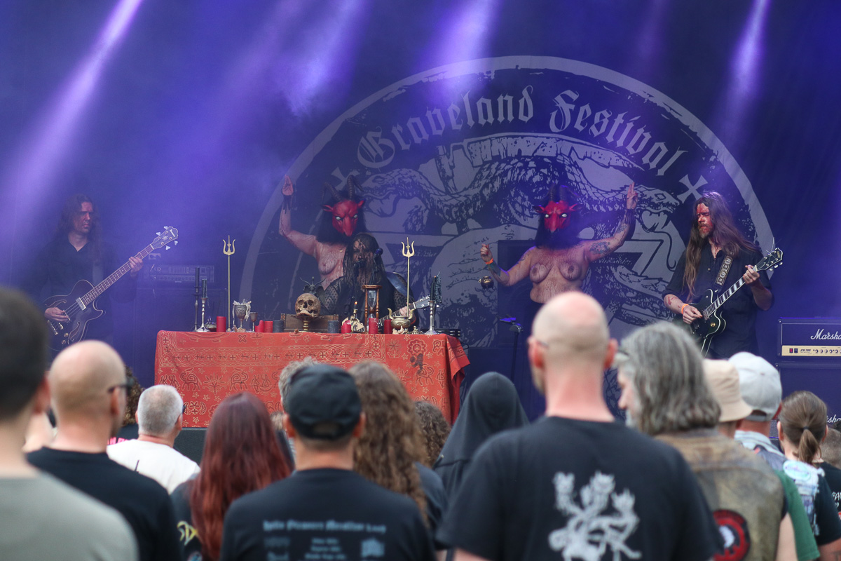 Mortifero @ Graveland festival Dag 2, foto 7, foto's door Bianca van Barneveld - FrontView Magazine