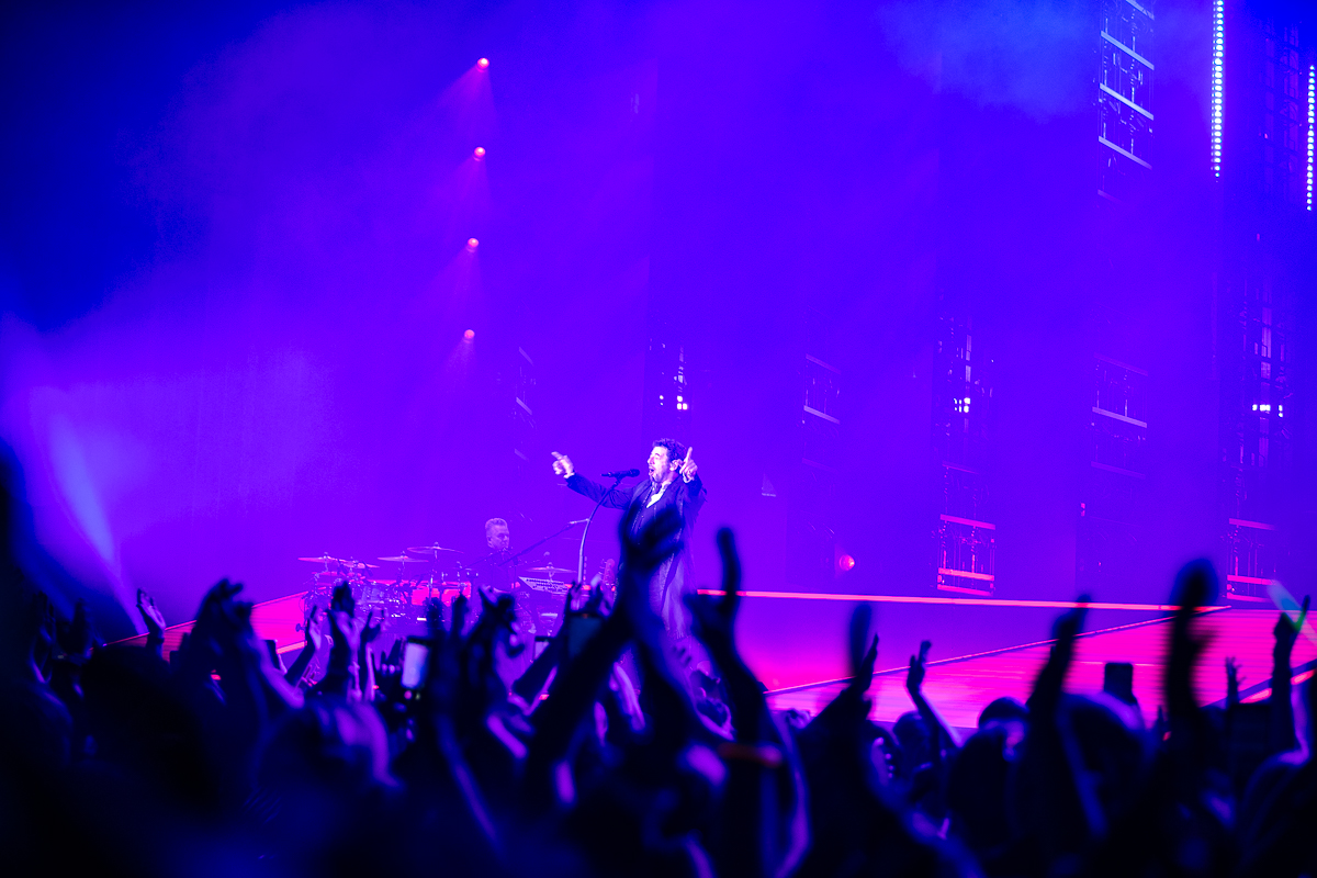 Patrick Bruel @ Zénith Lille, picture 5, photographed by Anais Callens - FrontView Magazine