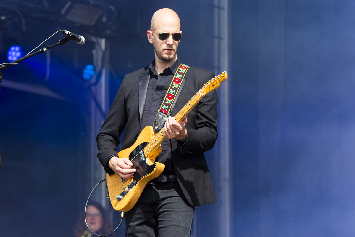 Douwe Bob @ Vestrock Dag 1, picture 14, photographed by Luc Klinckaert - FrontView Magazine