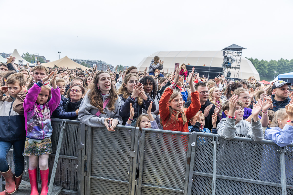Pommelien Thijs @ Vestrock 2024 dag 2, picture 34, photographed by Marc Verdonck - FrontView Magazine