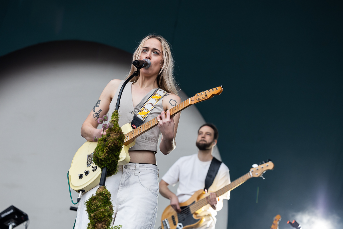 Pommelien Thijs @ Vestrock 2024 dag 2, picture 35, photographed by Marc Verdonck - FrontView Magazine