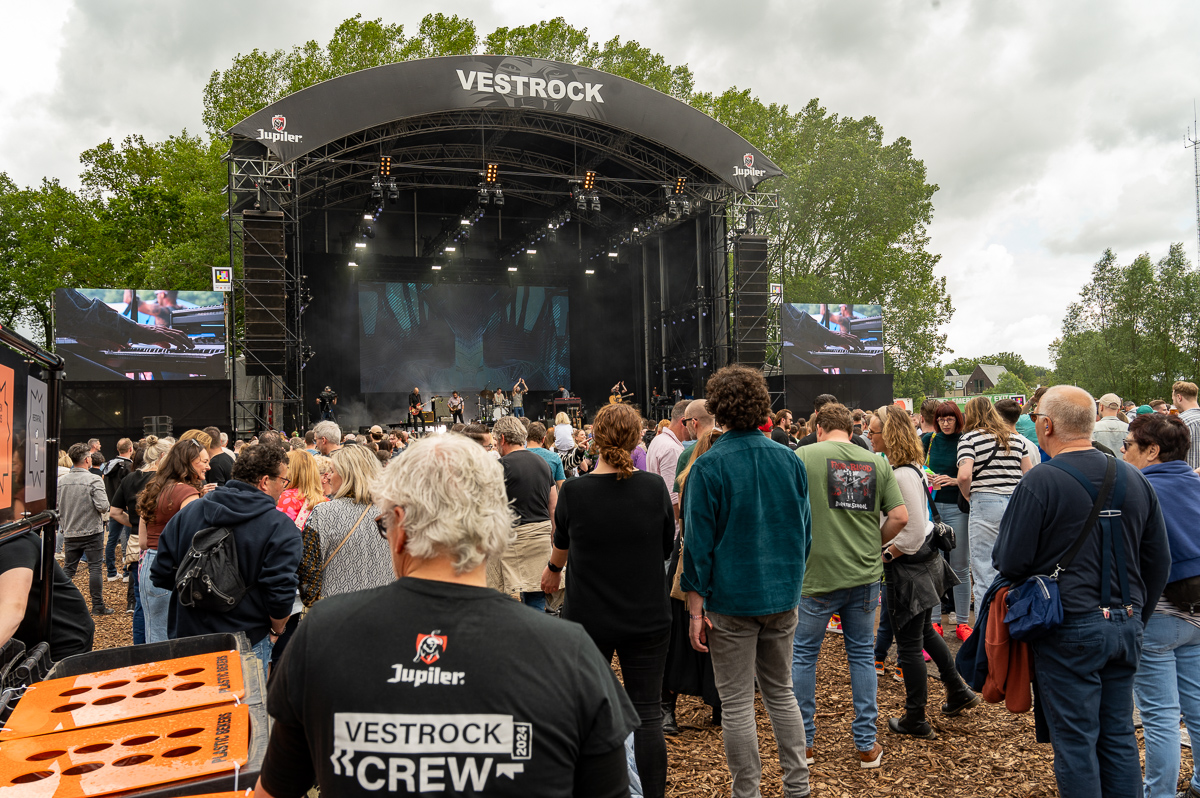Sfeertjes @ Vestrock Dag 1, picture 4, photographed by Luc Klinckaert - FrontView Magazine