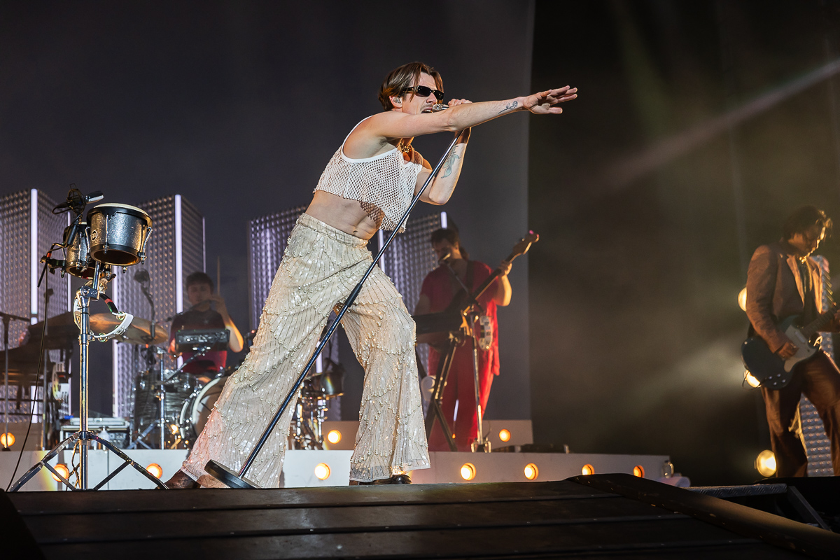 Son Mieux @ Vestrock 2024 dag 2, picture 27, photographed by Marc Verdonck - FrontView Magazine