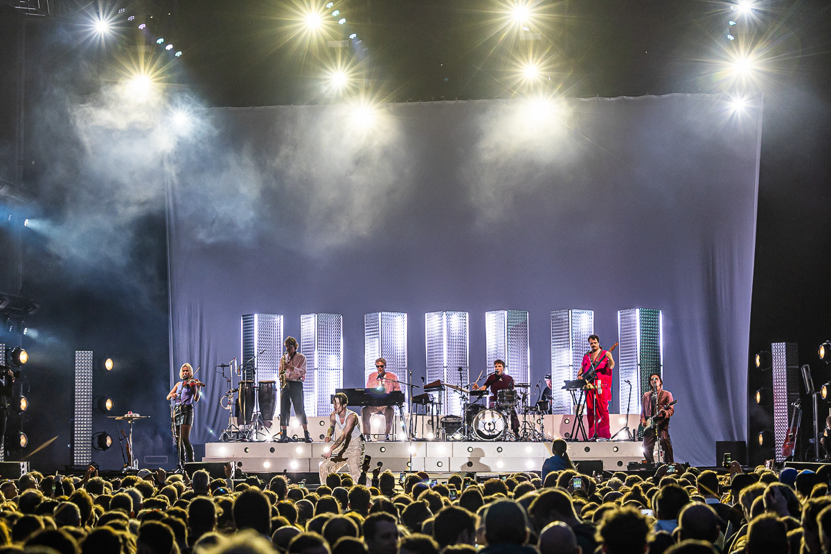 Son Mieux @ Vestrock 2024 dag 2, picture 30, photographed by Marc Verdonck - FrontView Magazine