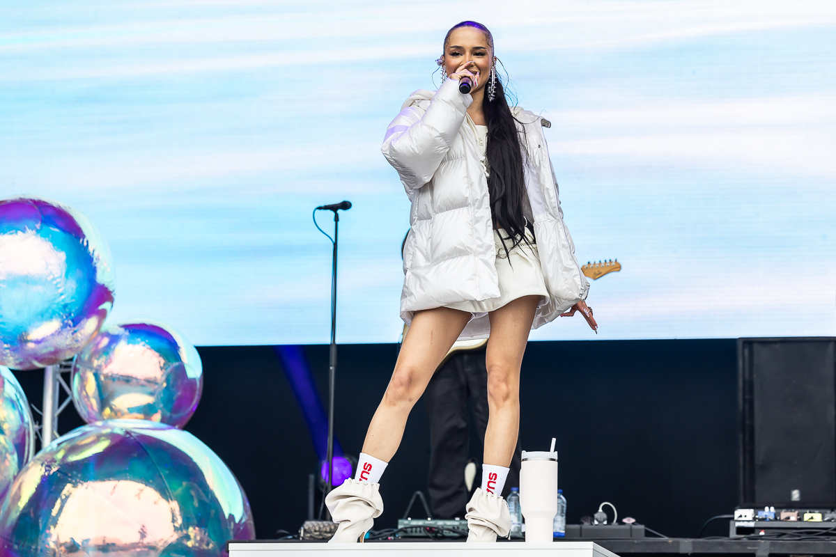 Yade Lauren @ Vestrock 2024 dag 2, picture 3, photographed by Marc Verdonck - FrontView Magazine