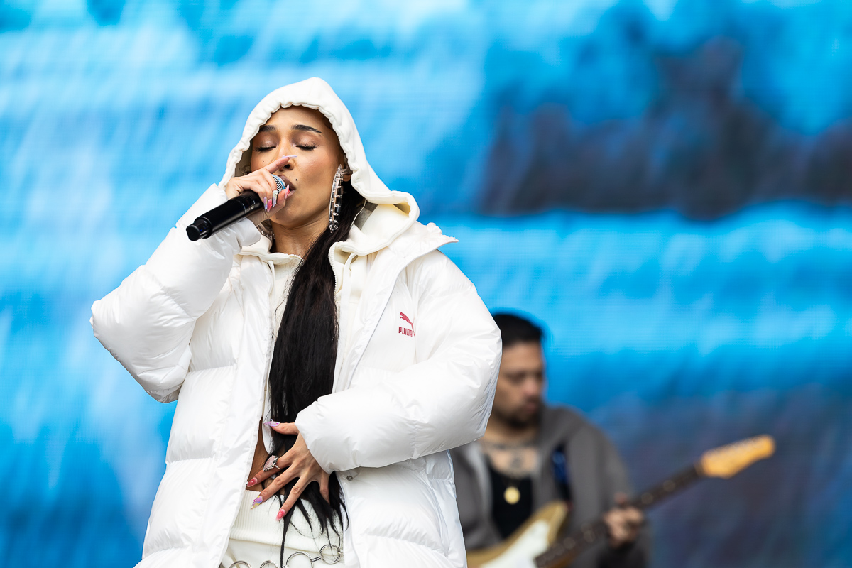 Yade Lauren @ Vestrock 2024 dag 2, picture 6, photographed by Marc Verdonck - FrontView Magazine