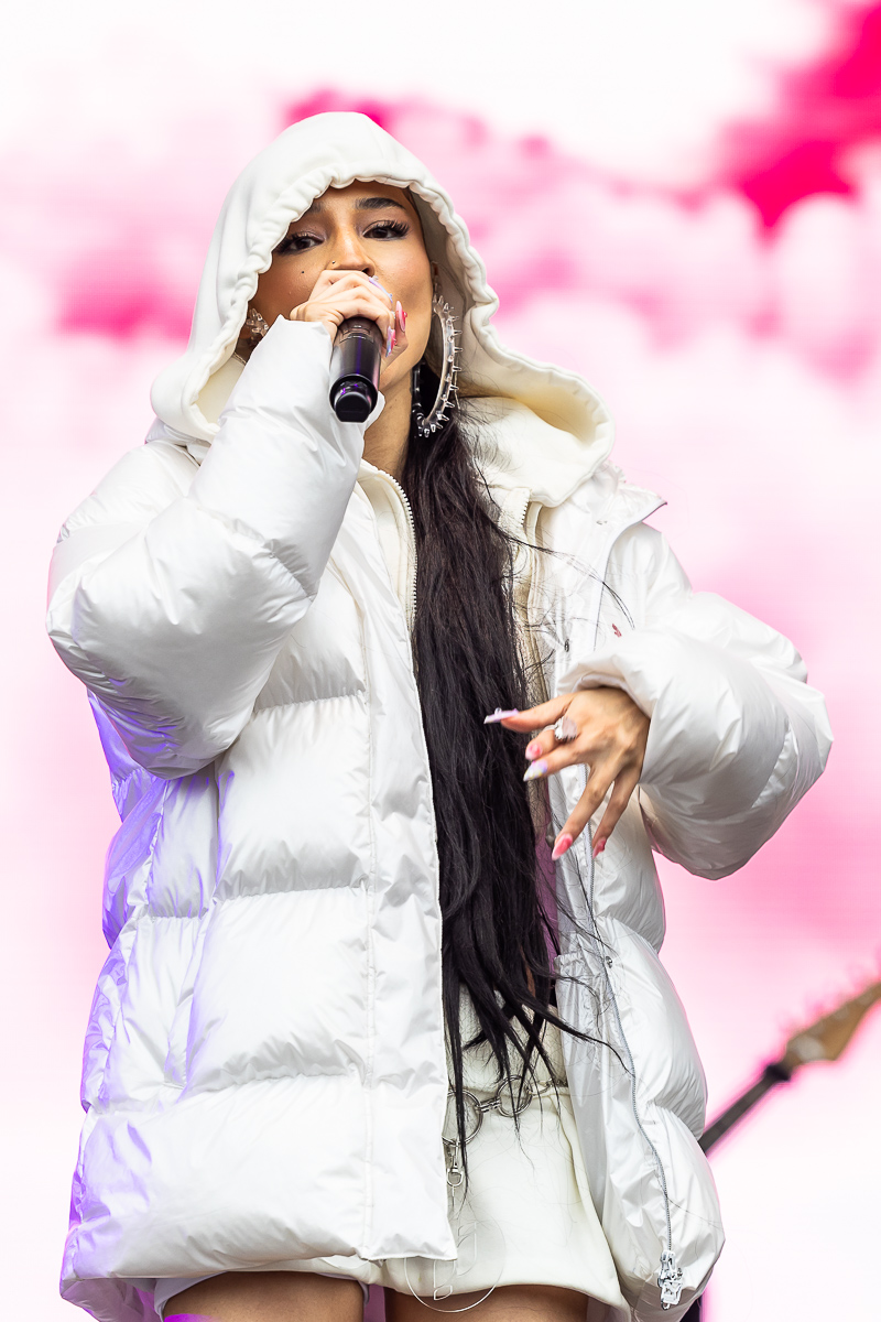 Yade Lauren @ Vestrock 2024 dag 2, picture 14, photographed by Marc Verdonck - FrontView Magazine