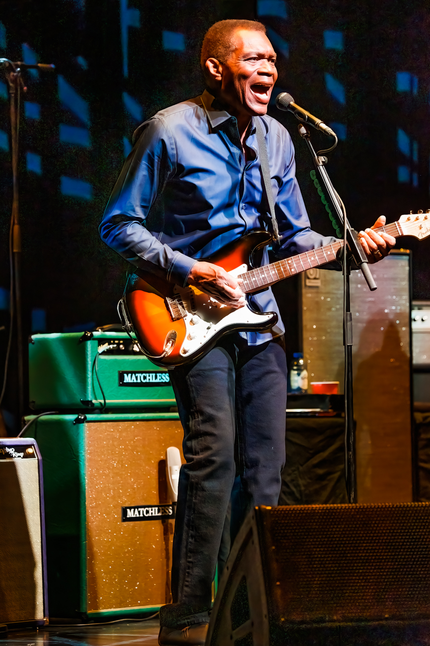 Robert Cray and Band In concert, foto 12, foto's door Paul Jongeneelen - FrontView Magazine