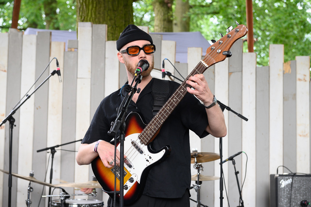 Sekushi @ Retie Rockt, picture 10, photographed by Gert Daemen - FrontView Magazine