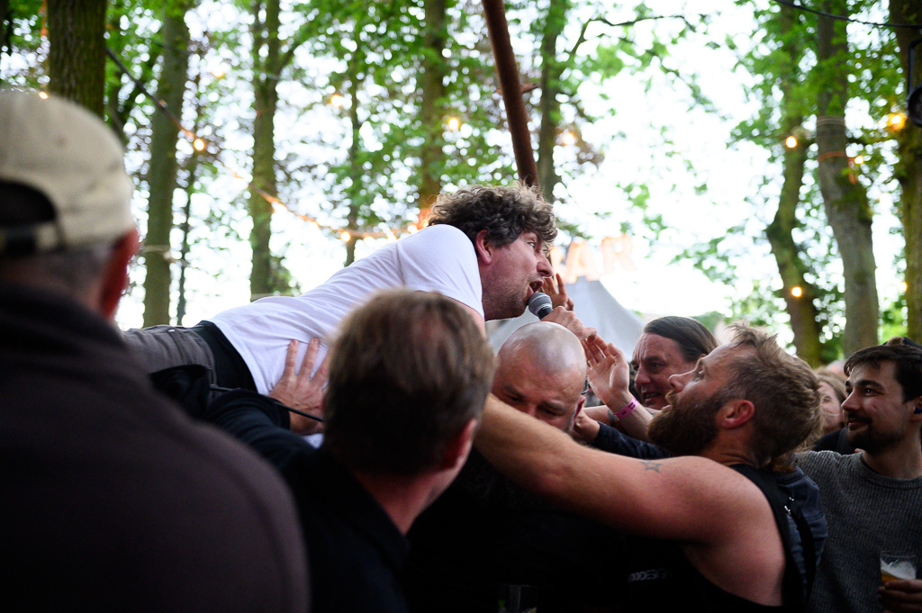 Tangled Horns @ Retie Rockt, picture 12, photographed by Gert Daemen - FrontView Magazine