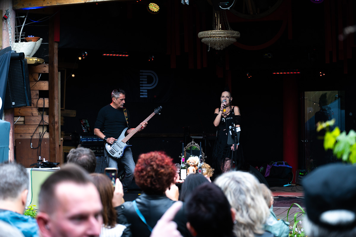 Nel & JP @ MOC PERRON HAMME, picture 14, photographed by Luc Klinckaert - FrontView Magazine