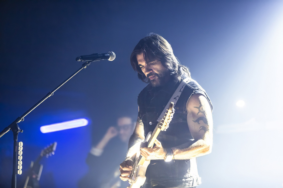 Juanes @ De Roma, picture 8, photographed by Edwin Houdevelt - FrontView Magazine
