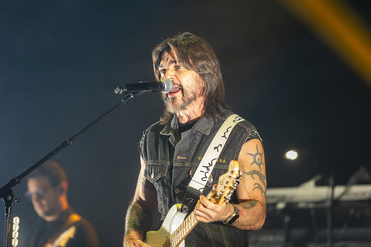 Juanes @ De Roma, picture 13, photographed by Edwin Houdevelt - FrontView Magazine