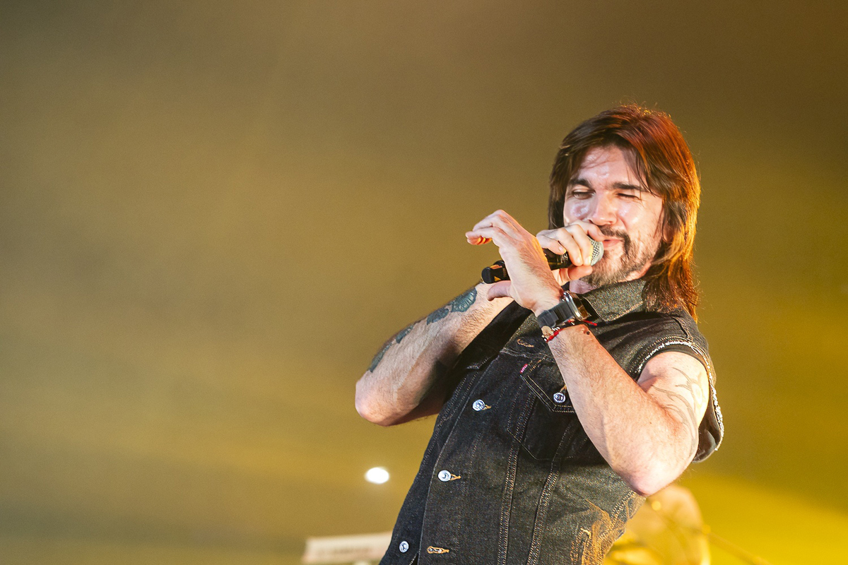 Juanes @ De Roma, picture 26, photographed by Edwin Houdevelt - FrontView Magazine