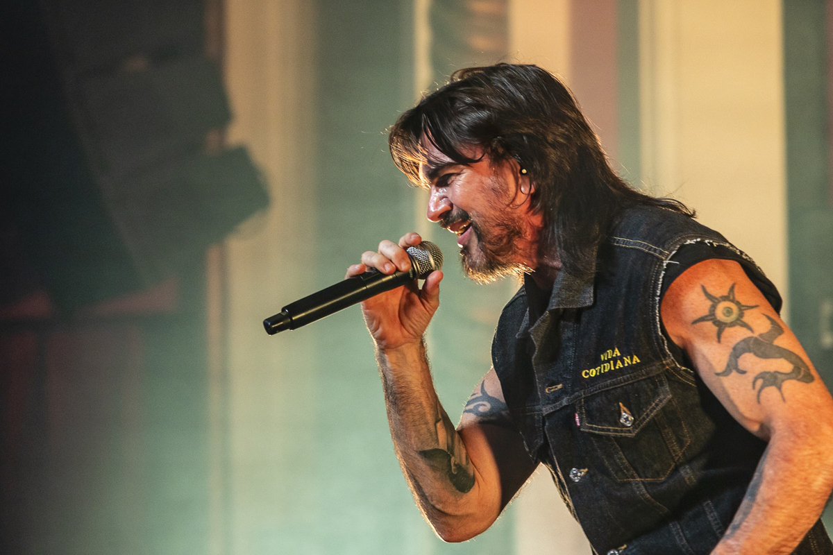 Juanes @ De Roma, picture 30, photographed by Edwin Houdevelt - FrontView Magazine
