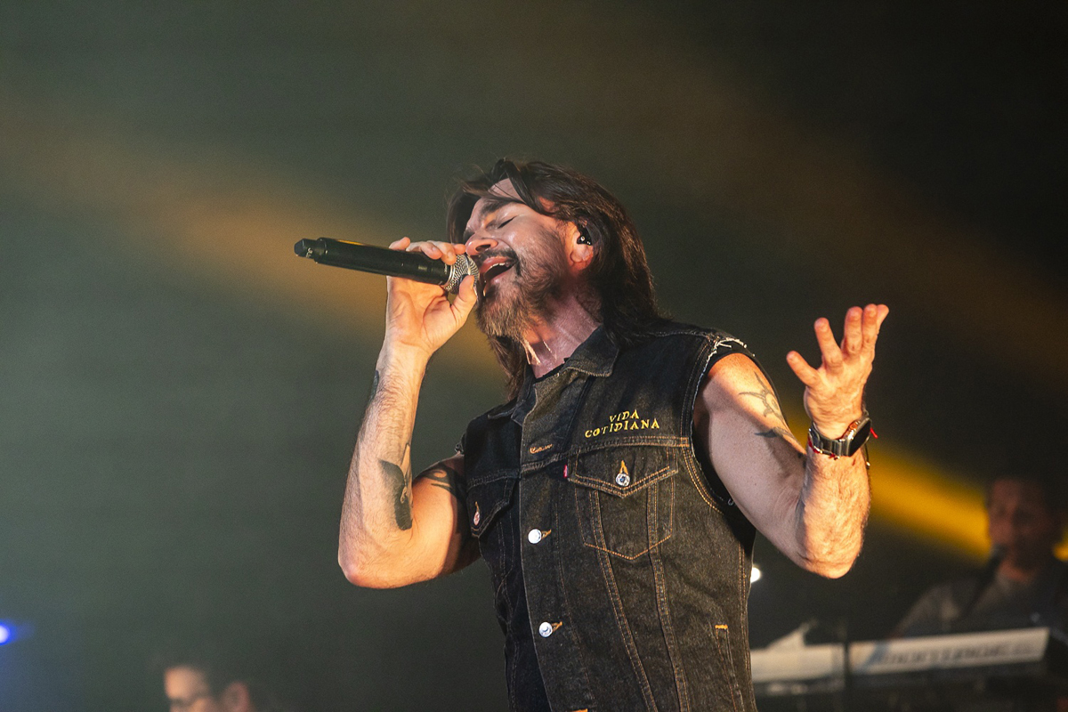 Juanes @ De Roma, picture 31, photographed by Edwin Houdevelt - FrontView Magazine