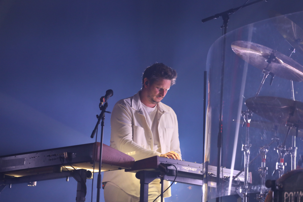 Pommelien Thijs @ De Roma, picture 37, photographed by dirk janssens - FrontView Magazine