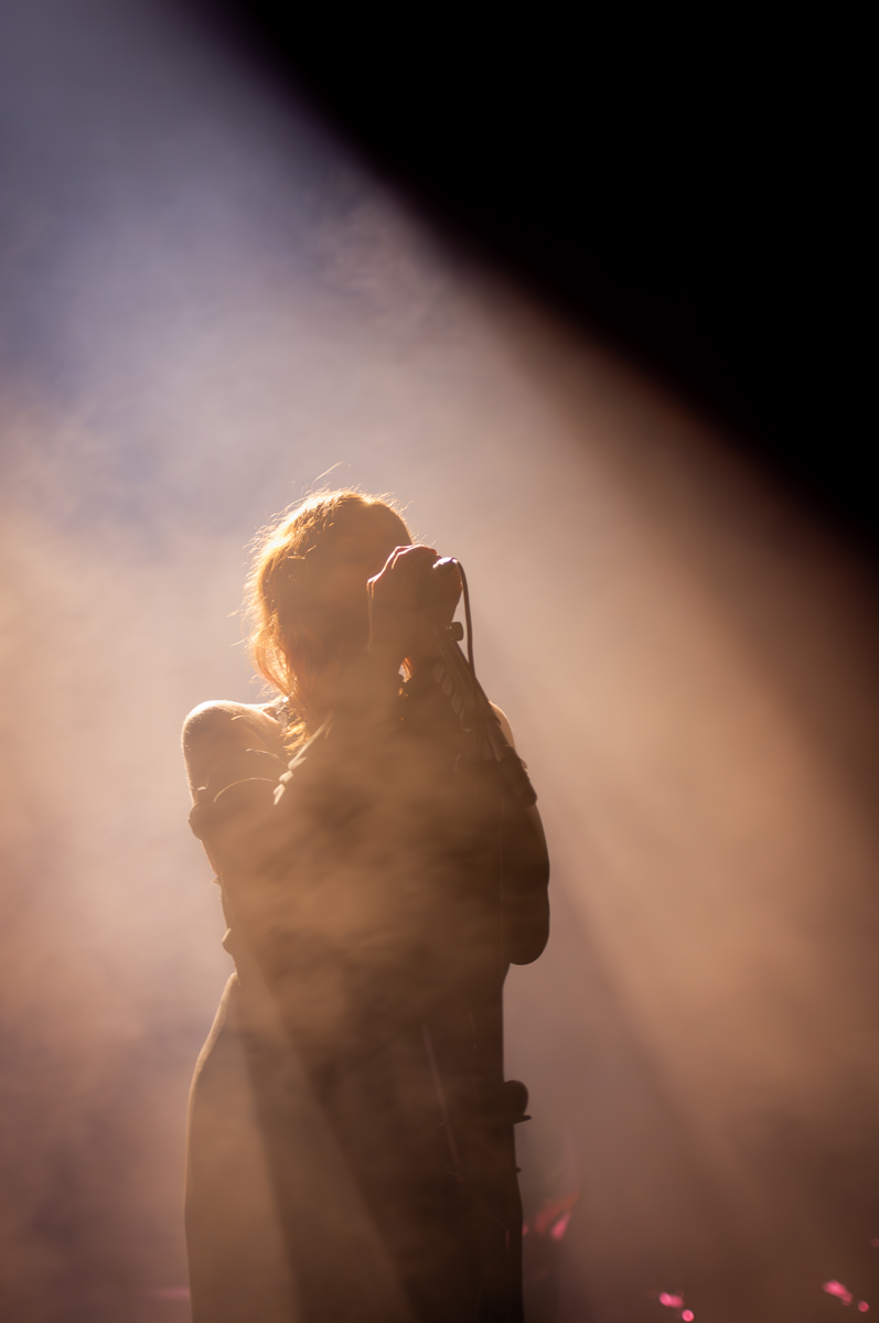 Chelsea Wolfs @ Ancienne Belgique, picture 8, photographed by Jurgen Van De Maele - FrontView Magazine