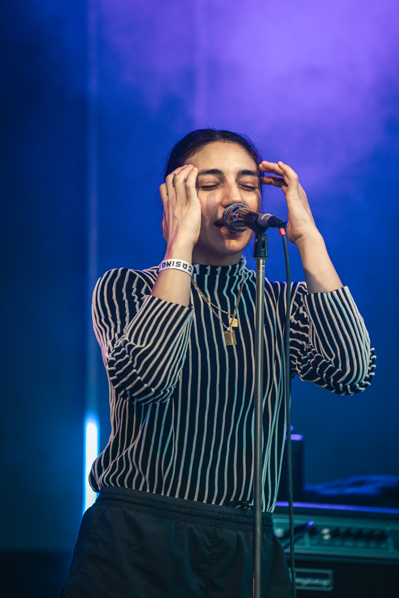 Intergalactic Lovers @ De Casino, picture 6, photographed by Jelle Meersschaut - FrontView Magazine