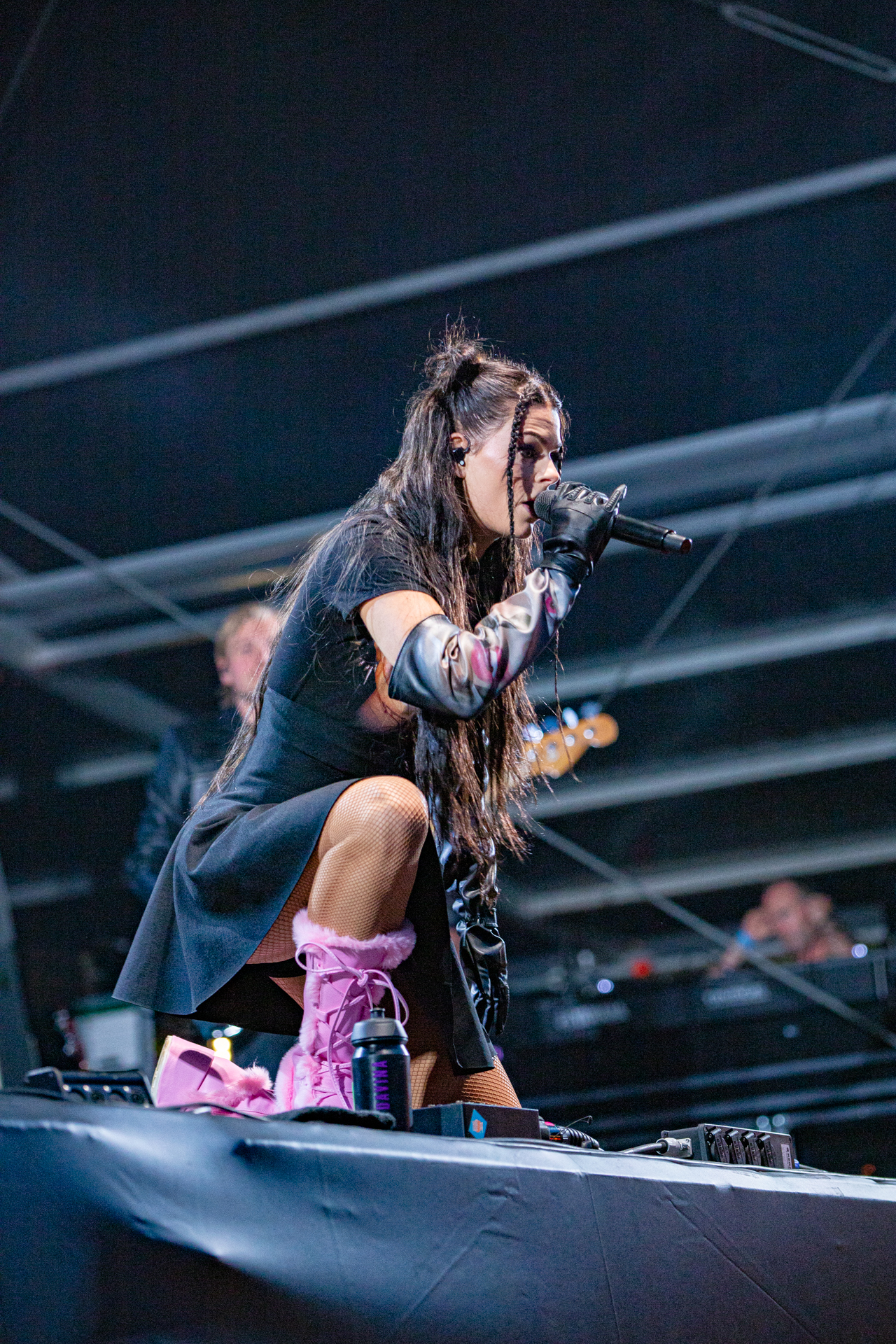 Davina Michelle @ Genk on stage, picture 6, photographed by Leen Verlinden - FrontView Magazine