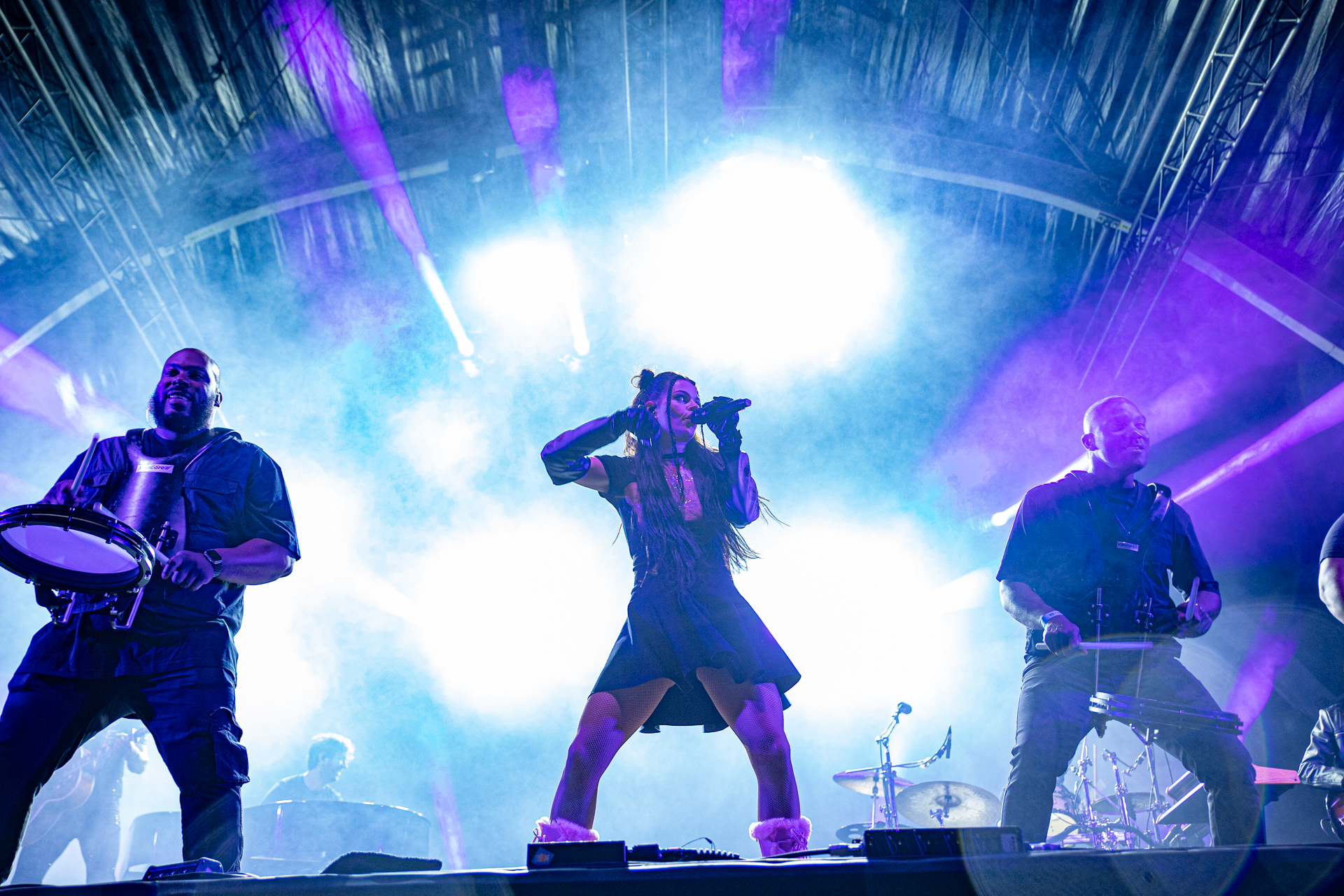 Davina Michelle @ Genk on stage, picture 28, photographed by Leen Verlinden - FrontView Magazine